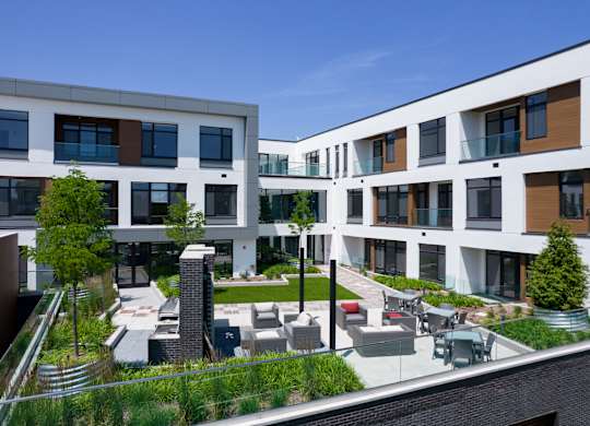 Courtyard Garden at The Rail at Red Bank, New Jersey