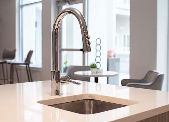 The resident lounge at Novi Rise is equipped with a full-service kitchen