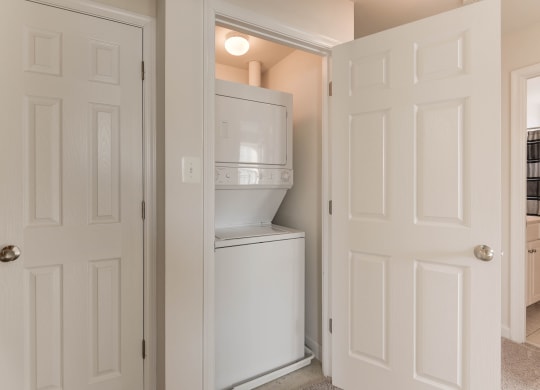 Apartment Rentals in National Landing Arlington VA