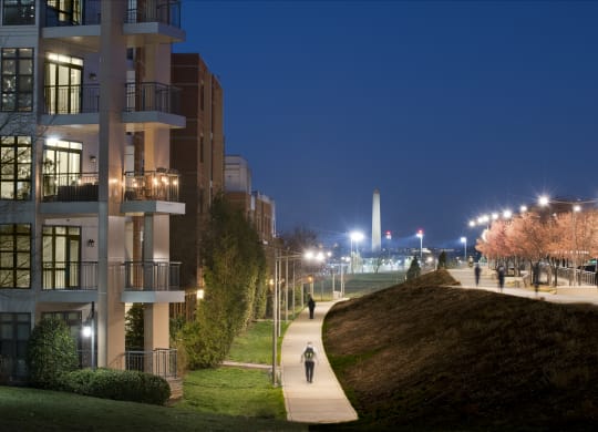 Modern apartment rentals in Crystal City Arlington VA