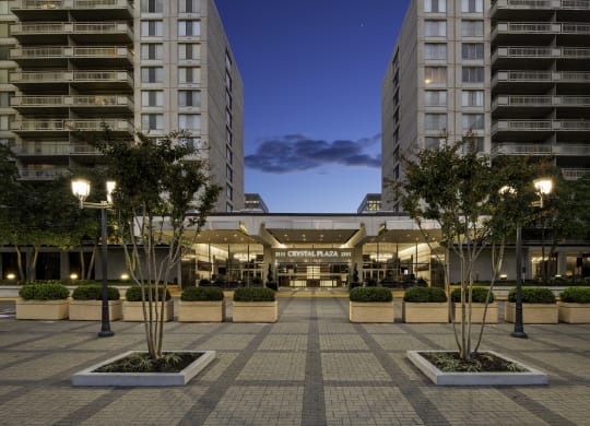Spacious apartment rentals in Crystal City Arlington Virginia