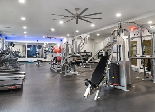 Modern apartment rentals in Crystal City Arlington VA