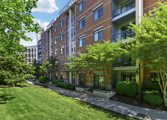 Best Apartment Rentals in Crystal City Arlington VA