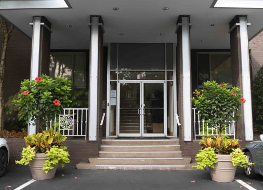 Apartment Rentals in Rosslyn VA