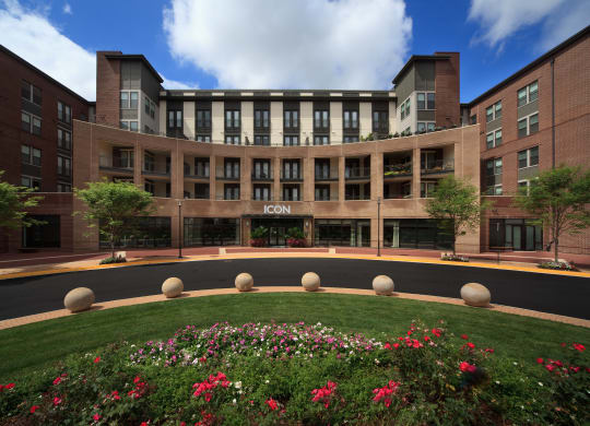 Luxury Apartment Rentals in Herndon VA