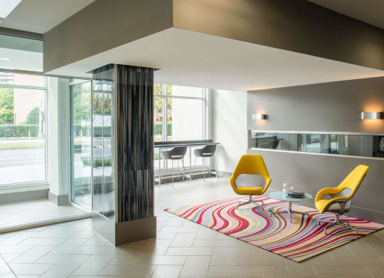 Spacious apartment rentals in Crystal City Arlington Virginia,
