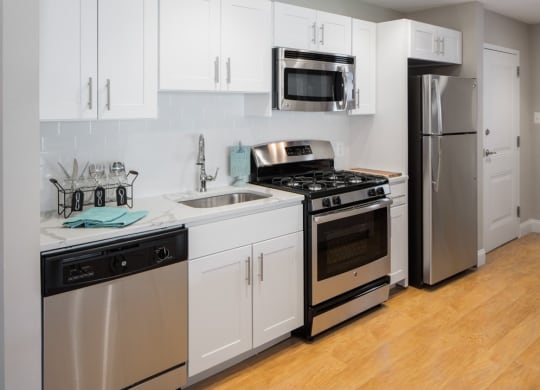 Spacious apartment rentals in Ballston Arlington VA