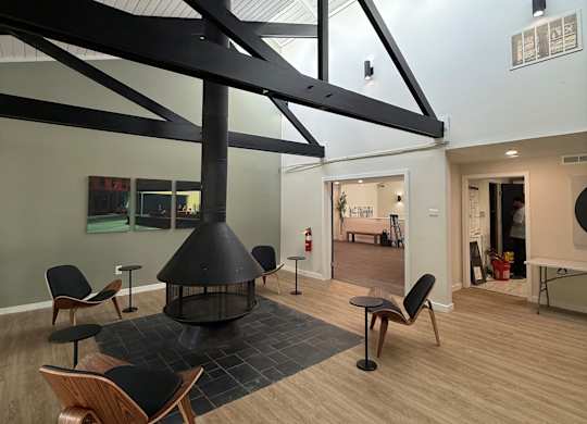 Posh Lounge Area With Fireplace In Clubhouse at The Retreat at Walnut Creek, Ohio, 43232