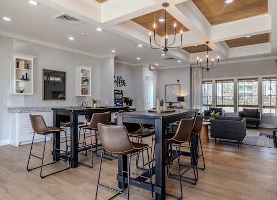 Clubhouse Dining Area at The Residences at Akita Lane, Ohio, 43110