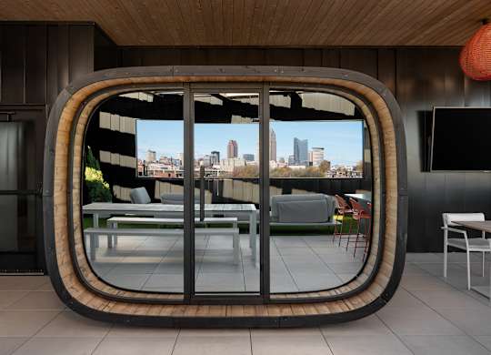 A modern balcony with a view of the city skyline at The Park Apartments, Cleveland 44113
