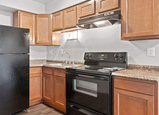 Fully Furnished Kitchen at Commons At Waters Edge, Columbus, 43232
