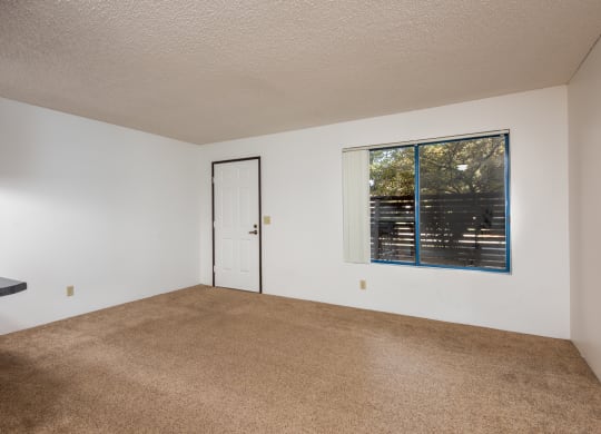Unfurnished Living Area at Coddingtown Mall Apartments, Santa Rosa, CA