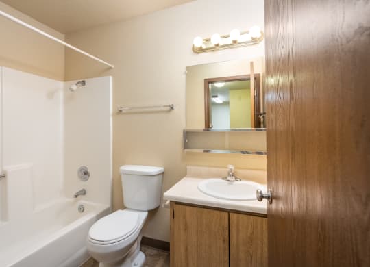 Bathroom With Bathtub at Altamont Apartments, California