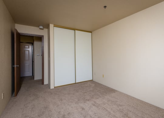 Bedroom With Closet at Altamont Apartments, Rohnert Park