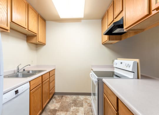 Fully Furnished Kitchen at Manor Apartments, California, 94928