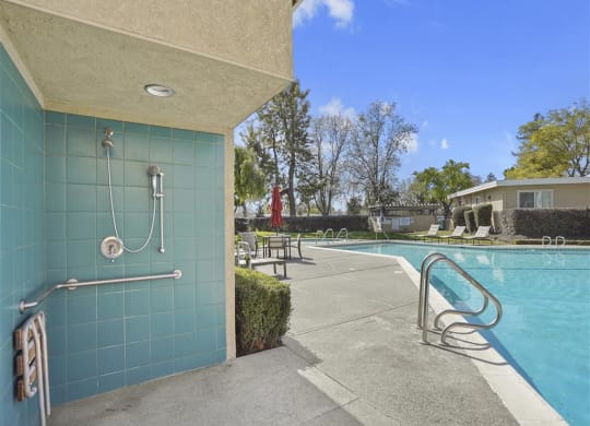 Outdoor shower at Parkside Apartments, Davis, 95616