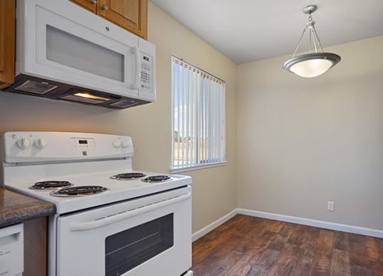 Upscale Stainless Steel Appliances at Colonial Garden Apartments, San Mateo, CA