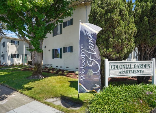 Elegant Entry Signage at Colonial Garden Apartments, California, 94401