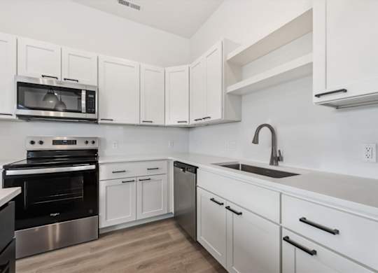 Equipped Kitchen at Alante Homes at Spring Run, Caldwell, ID, 83607