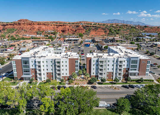 View from top showing apartment complex 605 Place Student Housing & Co-Living, St George, UT