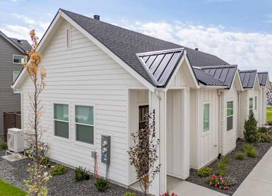 Houses Exterior View at Alante Homes at Spring Run, Idaho