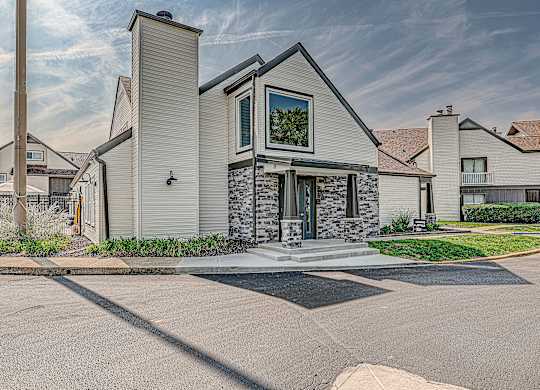 Exterior Shot Of House at Avia Lofts at Founders Road, Indianapolis, IN, 46268