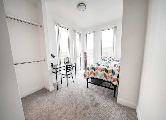 605 Place Bedroom w/closet at 605 Place Student Housing & Co-Living, St George
