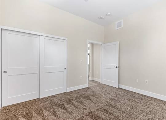 Bedroom With Closets at Edgeway Plaza, Rohnert Park California