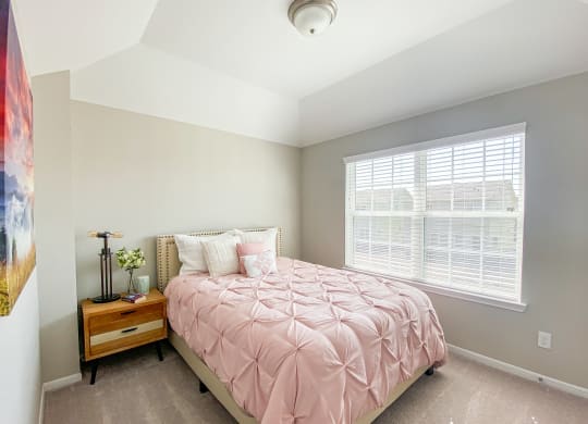 Well Appointed Bedroom at Pradera Oaks, Texas, 77583