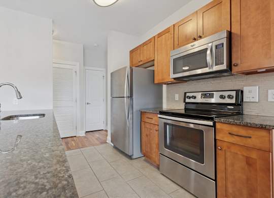 Kitchen with Stove top oven at Palmer View, Palmer Township, PA, 18045