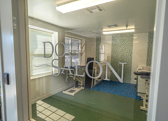 Dog Salon at Heritage Court, Ewing, New Jersey