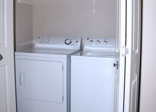 Washing machine at Elme Cumberland Apartments, Smyrna, Georgia