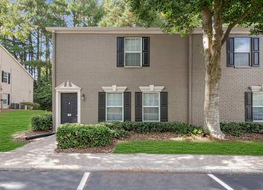 Exterior at Elme Sandy Springs Apartments, Atlanta, GA, 30350