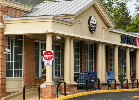 Safeway near The Kenmore, Washington, 20015