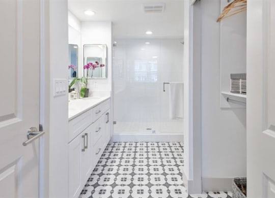 Designer Bathroom Suites at Arrive Los Carneros II, California