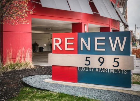 Property Signage at Renew Five Ninety Five, Des Plaines, 60016