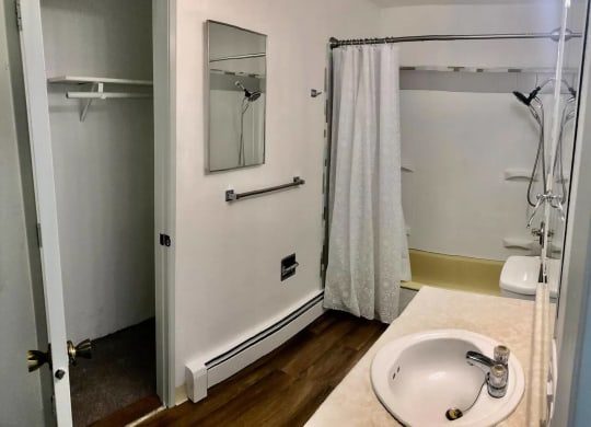 bathroom interior at Kings Court, Anchorage