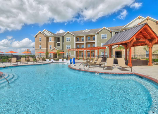 heights at converse apartments pool area