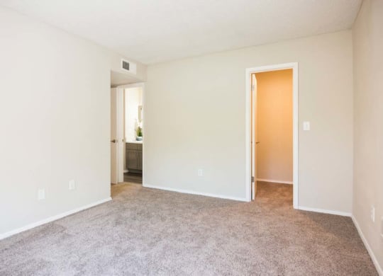 Empty Bedroom with carpet at Eclipse Duluth