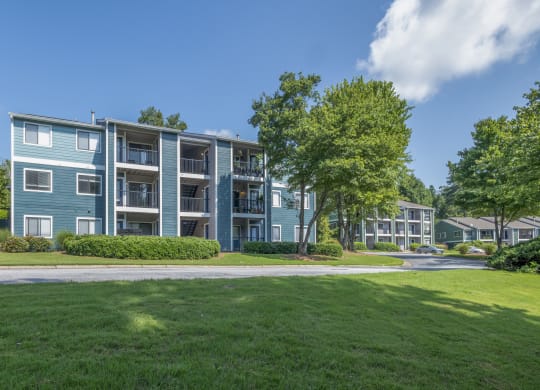 Vinings Apartments with In-Home Washer and Dryer - Wynnwood Vinings - Property Exterior with Private Balconies Atlanta Apartments