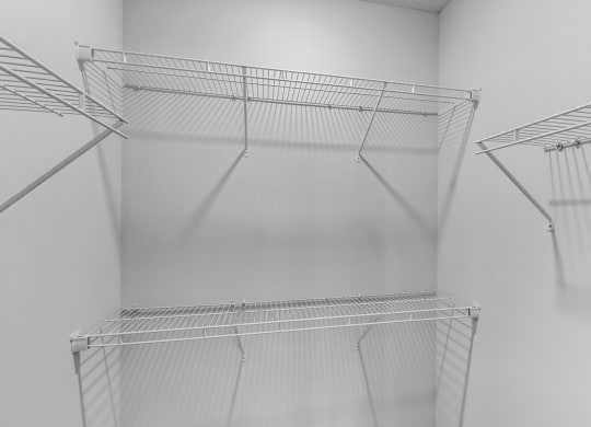 Walk In Closet at Harbor Pointe, New Jersey