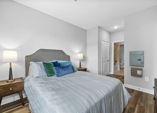 Comfortable Bedroom at Harbor Pointe, New Jersey