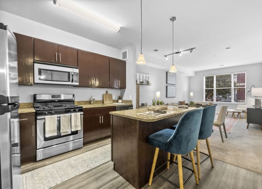 kitchen and dining area in unit at Harbor Pointe, Bayonne, NJ