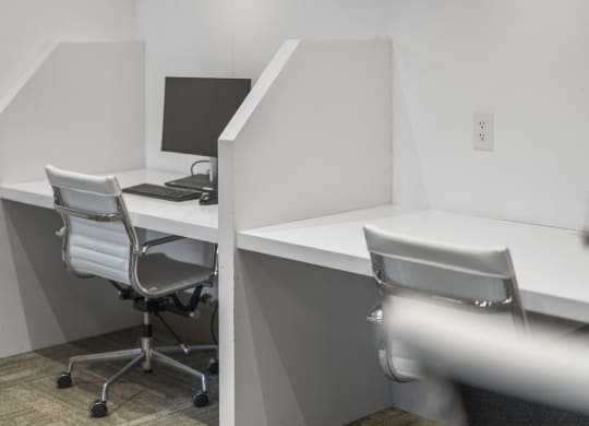 Business Center at Harbor Pointe in Bayonne, NJ