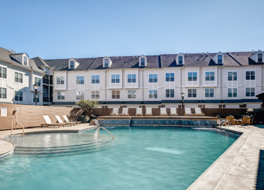 our apartments offer a swimming pool at Harbor Pointe, New Jersey