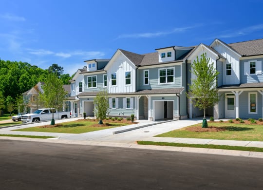 Exquisite Landscaped Porch at Brighton Townhomes, Acworth, Georgia