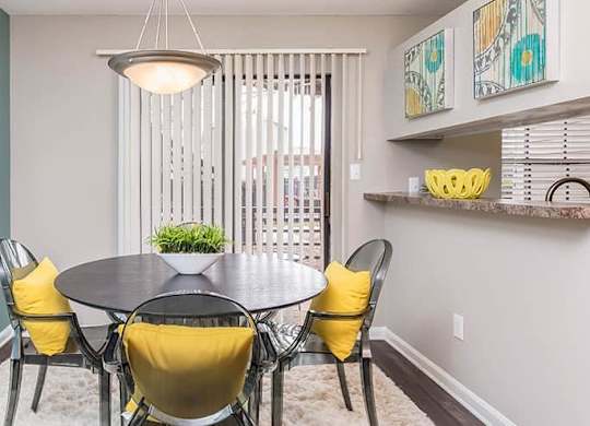 Elegant Dining Room at Bradford Pointe, Augusta