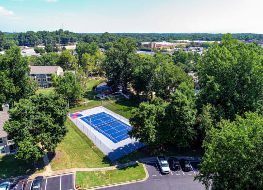 a view of the tennis court from the top of the building at Hunters Chase Apartments, Midlothian ,23112