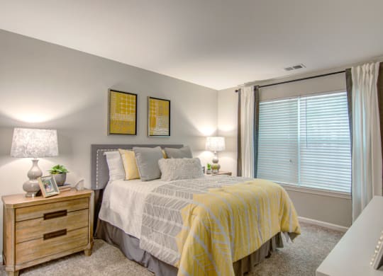 Bedroom at Hunters Chase Apartments, Midlothian ,23112