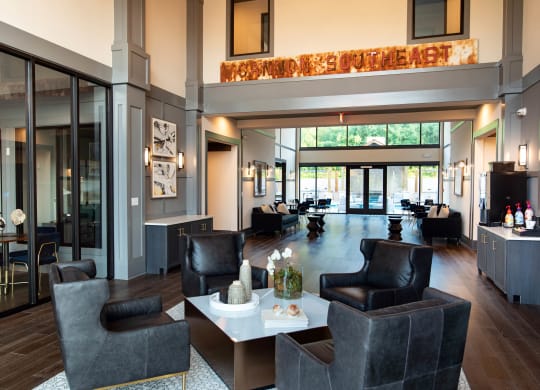 Resident Lounge at One Riverside Apartments, Chattanooga, TN